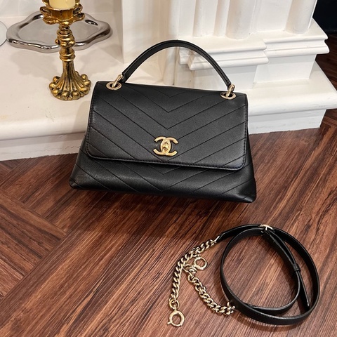 CHANEL HANDLE 24山型紋手提包 牛皮黑金 保卡款27開