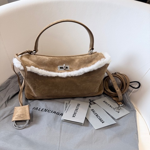 Balenciaga✨Redeo mini 麂皮肩背包手提包