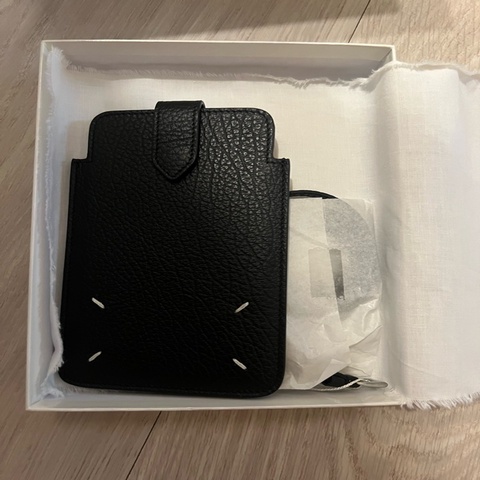 Masion Margiela 手機肩背包