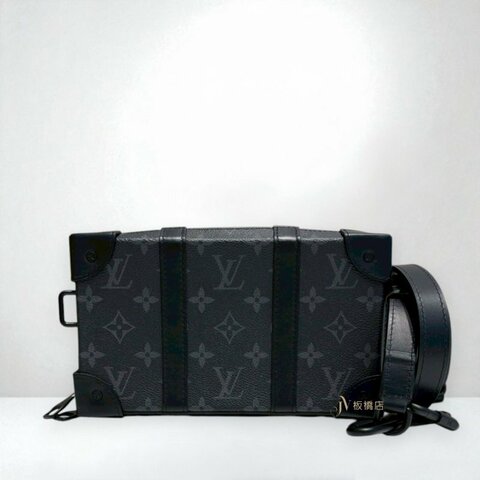 JS1397-LV 黑原花Soft Trunk肩背包M69838