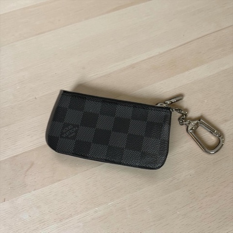 莉亞精品♡ Lv 黑灰棋盤格零錢包 #二手美品