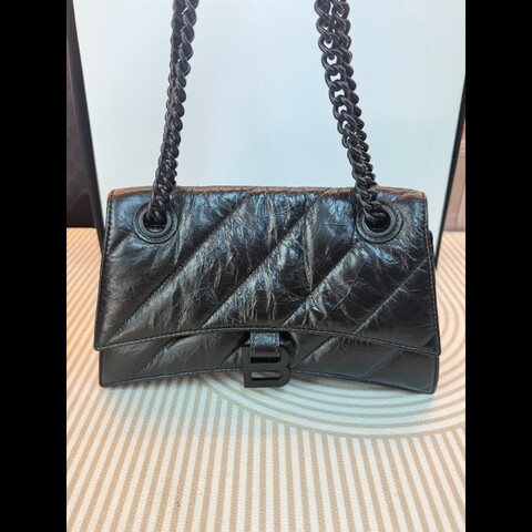 Balenciaga巴黎世家小號沙漏包黑色鏈條包 啞光黑扣經典皺褶軟皮