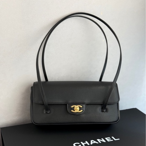 Chanel Preppy 22cm 小號 黑色牛皮復古肩背包 Jenny同款