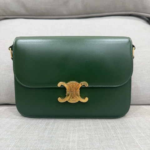 JK國際二手精品✨CELINE Triomphe 凱旋門 尺寸22cm 專櫃14萬