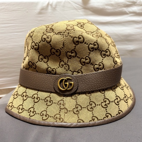 Gucci 老花漁夫帽