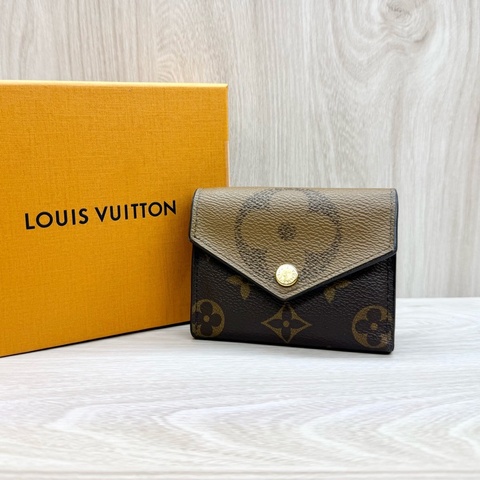 LV ✨雙色4卡短夾Zoe M80725