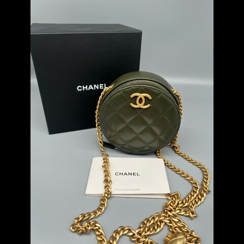 CHANEL香奈兒金柱小圓餅 22K菱格金色徽標Logo鏈條單肩斜挎晚宴圓餅包