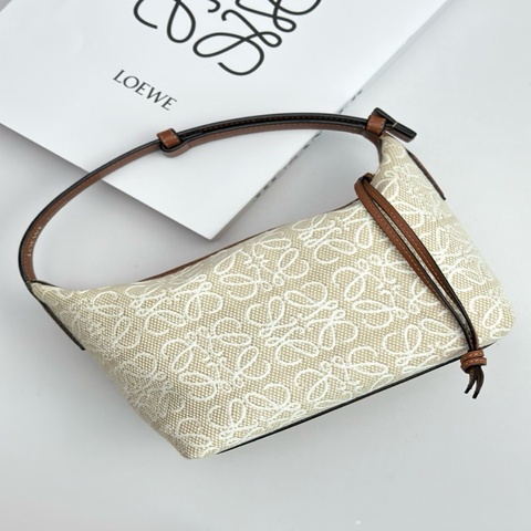 Loewe羅意威 cubi 大花飯盒包 99新