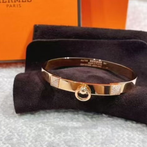 Hermes CDC bracelet