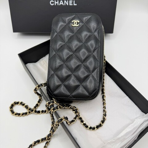 Chanel香奈兒豎版黑金魚子醬雙層手機包