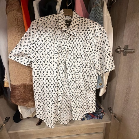 LV LOGO 襯衫