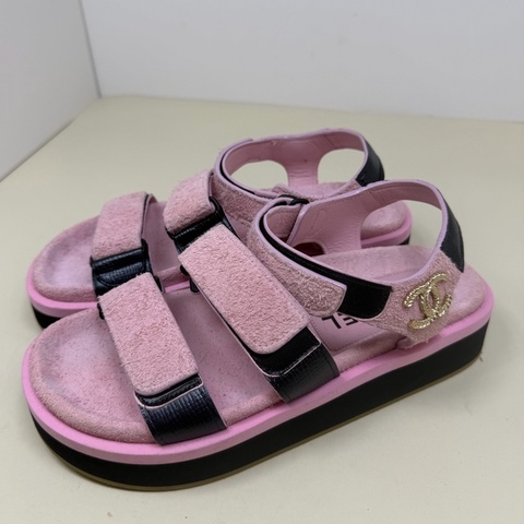Chanel/香奈兒 粉色魔術貼厚底涼鞋 38碼