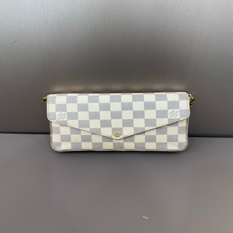 Louis Vuitton 路易威登 白色棋盤格三合一 缺卡包，單包。