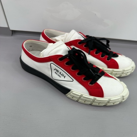 Prada 春夏拼色低筒帆布鞋休閒齒輪運動鞋餅乾鞋 35.5碼