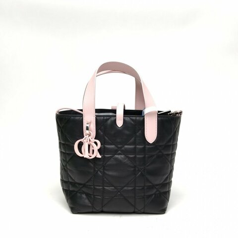DIOR Toujours豎版小號黑色牛皮革銀扣2026肩背包