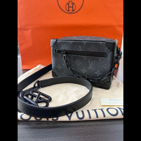 LV/路易威登黑花Mini Soft Trunk盒子包，經典老花滿印鏈條肩帶、單肩斜挎包，難得一遇的熱門款式