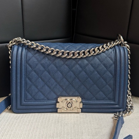 香奈兒Chanel 顆粒牛皮中號leboy
