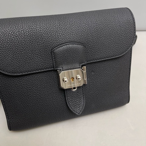 Hermes愛馬仕 Sac a 全皮信差包尺寸21×17 附件塵袋