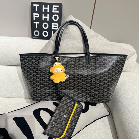 Goyard saint Louis pm Noir 100%Authentic,98%new ✅Pouch✅dust bag