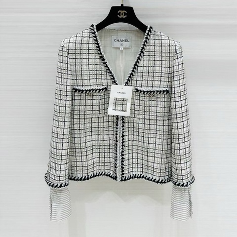 ⭐️ Chanel Jacket 外套 ⭐️ F36