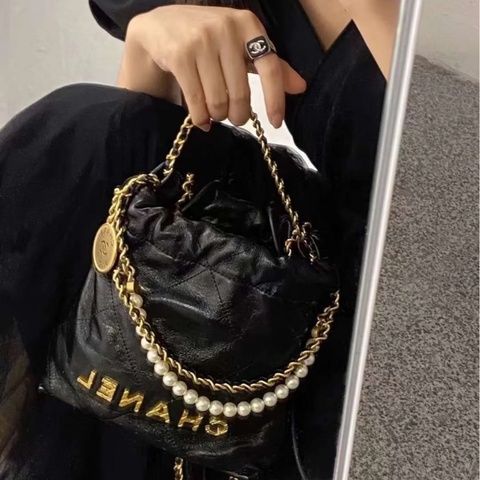Chanel 香奈兒🖤 23S mini22bag 珍珠牛皮垃圾袋💕