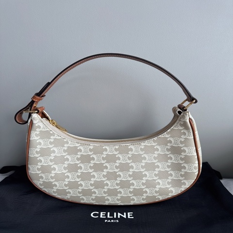 全新Celine Ava Triomphe Canvas Calfskin Grege Bag杏色中號老花碗豆腋下包