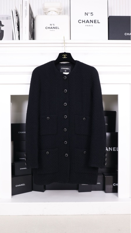 Chanel 08年伦敦高级手工坊系列秀款黑色四口袋圆领长款外套