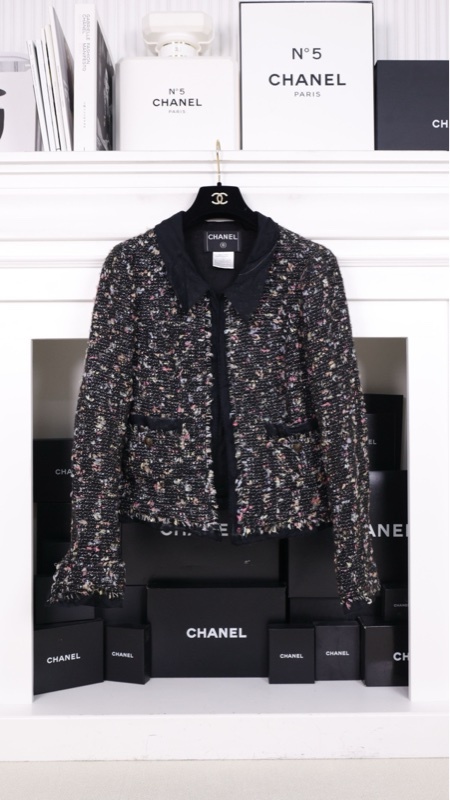 Chanel 04年秀款彩色编织两口袋黑色网纱滚边两口袋上衣外套