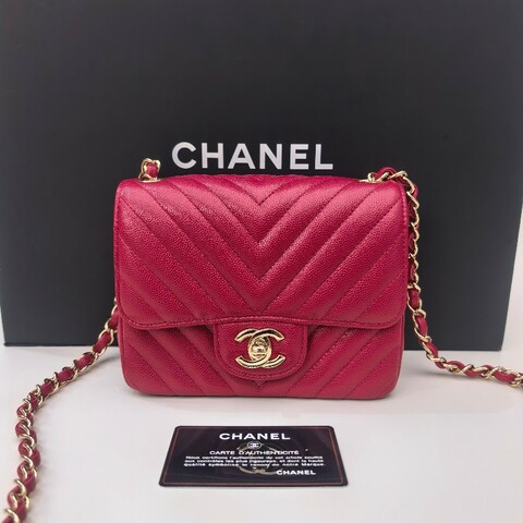 CHANEL香奈兒紅色荔枝紋方胖子