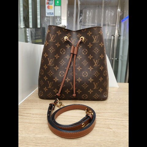 LV neonoe Bucket