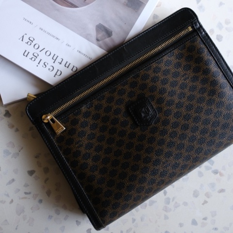 Vintage Celine 1980s經典黑Macadam凱旋老花 盾牌信封手拿包 / 化妝包