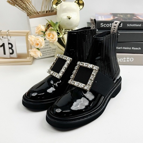 Roger Vivier rv鑽扣短靴37.5碼99新