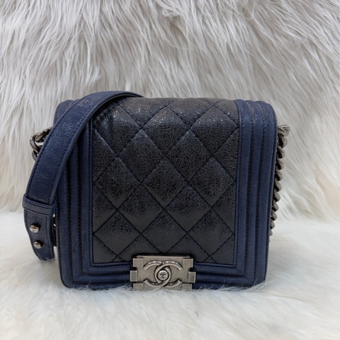 CHANEL 藍色 牛皮 麂皮 銀釦 BOY 斜背包 mini 直式款