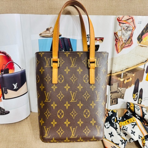 ✶ Louis Vuitton  Vivian M51172 老花 薇薇安 中古包 迷你購物袋托特包 手提包