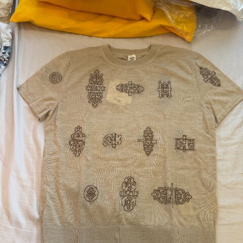 Hermès “Ferronnerie” 短袖針織毛衣 / Beige Naturel / 38碼 (全新)