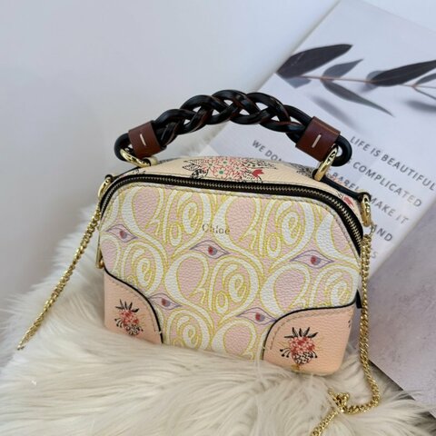 Chloé Daria Mini 「Hearty Floral」印花鏈包