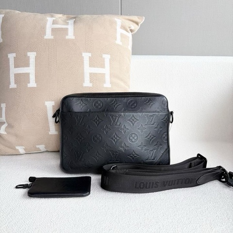 威選精品｜LV Trio 黑色壓紋老花郵差包 🖤