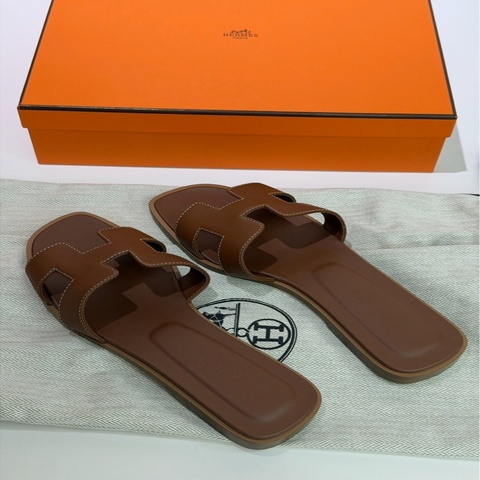 Hermes｜Oran 經典H拖鞋