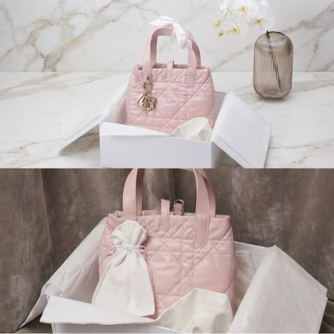 【全新現貨】Dior 2026 最新款 Toujours 雙面小牛皮托特包 (奶油芭樂粉)