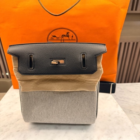 HERMÈS Hac a Dos PM 全新 愛馬仕 後背包 Toile H 帆布 Togo皮革 專櫃購入