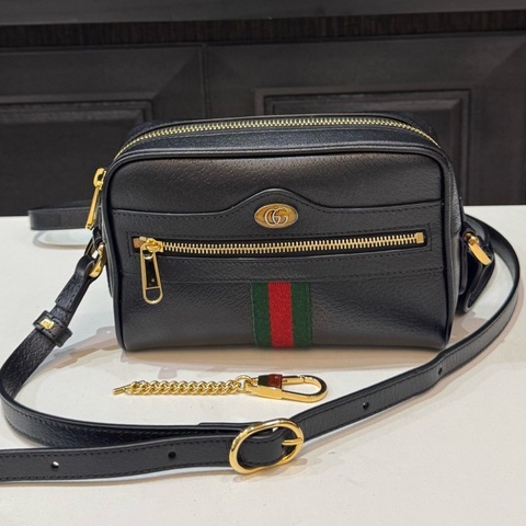 古馳GUCCI男士斜挎包原始內里乾淨 成色近新