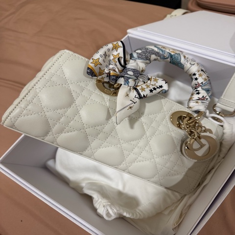 Dior d-joy 小號