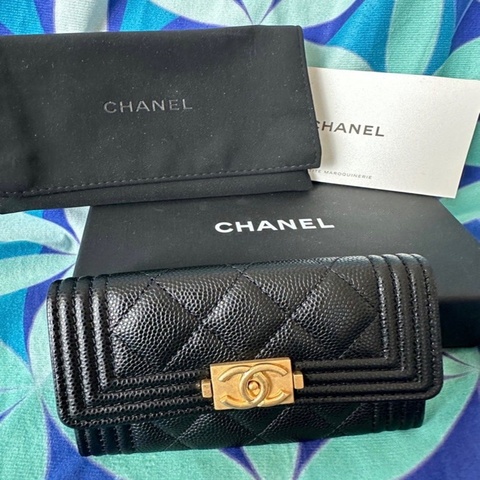 100%全新Chanel 香奈兒Boy Chanel 金扣咭包