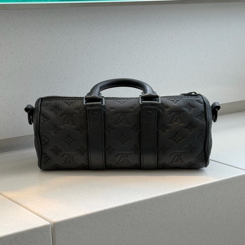 Louis Vuitton Keepall Bandoulière 25