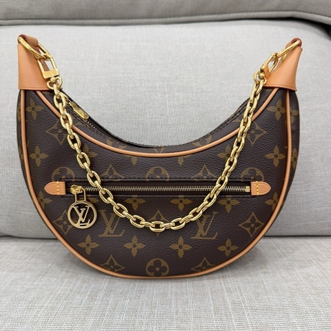 JK國際二手精品✨LV M81098 月亮包 晶片款 購證正本
