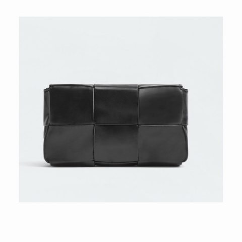 Bottega Veneta 男士 CASSETTE斜挎包均碼碼MINI、12 X 4 X 8 CM