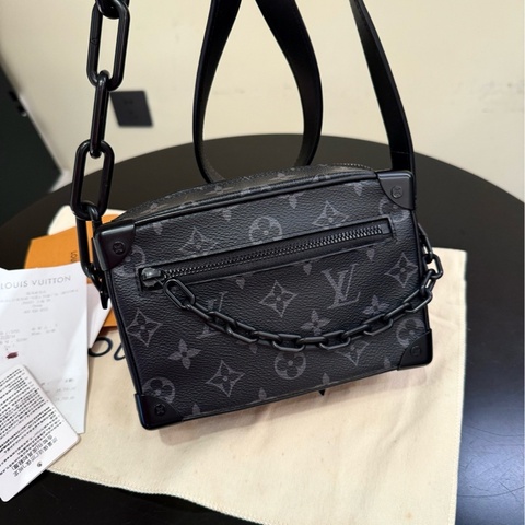 Louis Vuitton • 經典黑老花Mini Soft Trunk 盒子包 🈶22年購證
