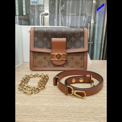 LV Dauphine Medium
