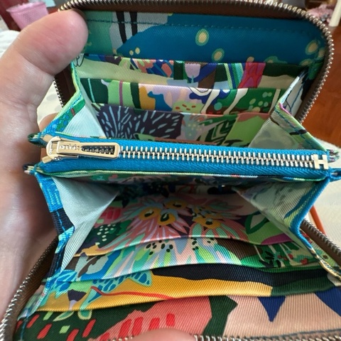 Hermes金棕色熱門絲巾短夾