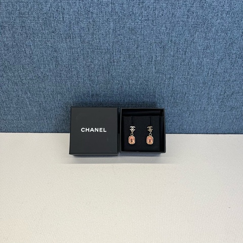 香奈兒CHANEL耳環，無附件